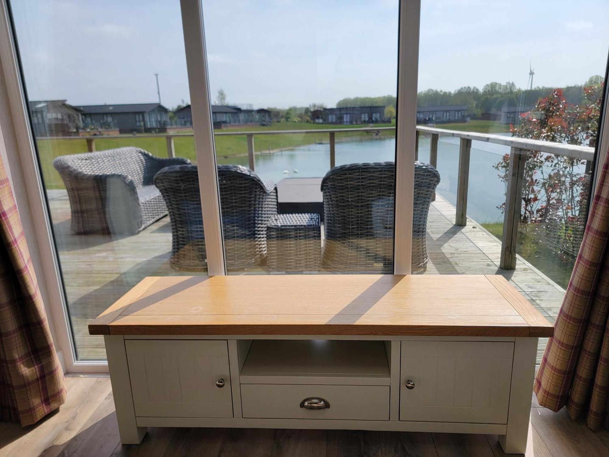 Stunning Luxury 2-Bed Lodge In Routh With Hot Tub Beverley Exterior foto