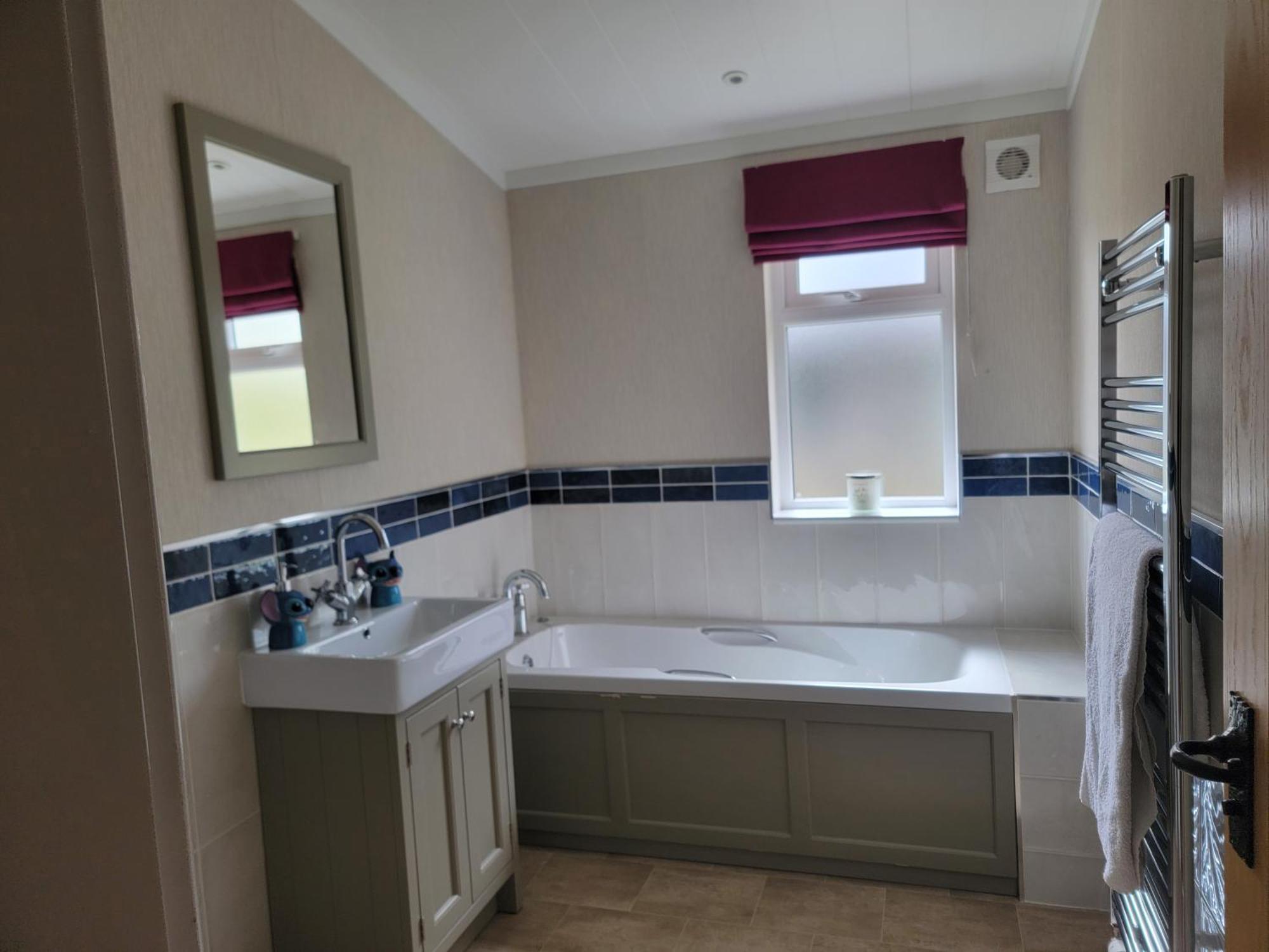 Stunning Luxury 2-Bed Lodge In Routh With Hot Tub Beverley Exterior foto