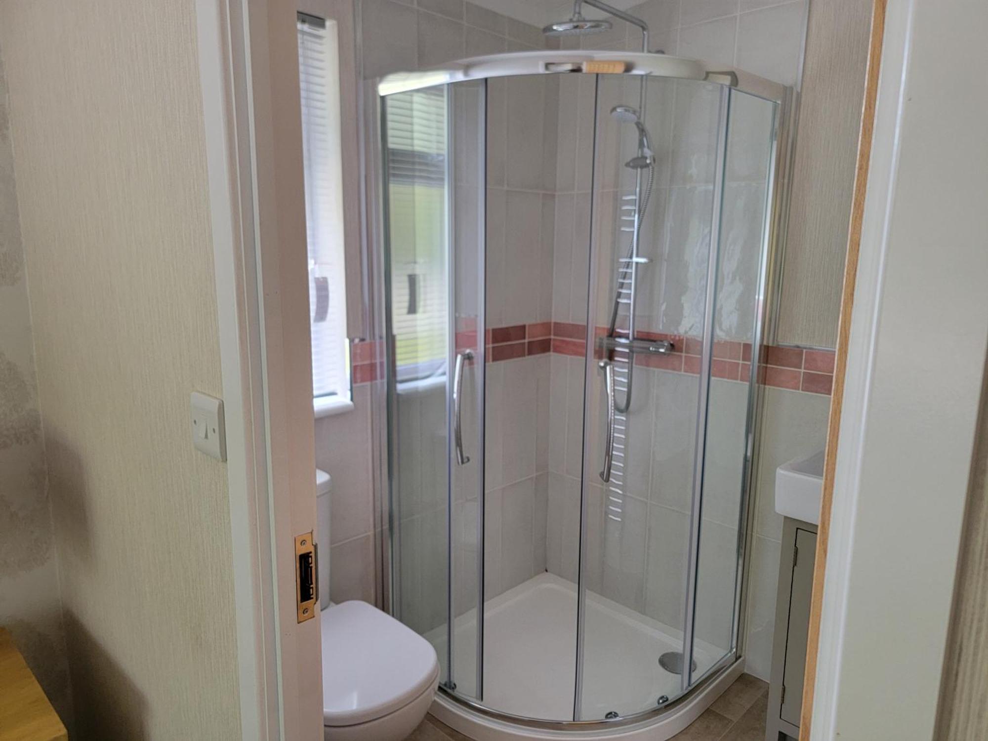 Stunning Luxury 2-Bed Lodge In Routh With Hot Tub Beverley Exterior foto