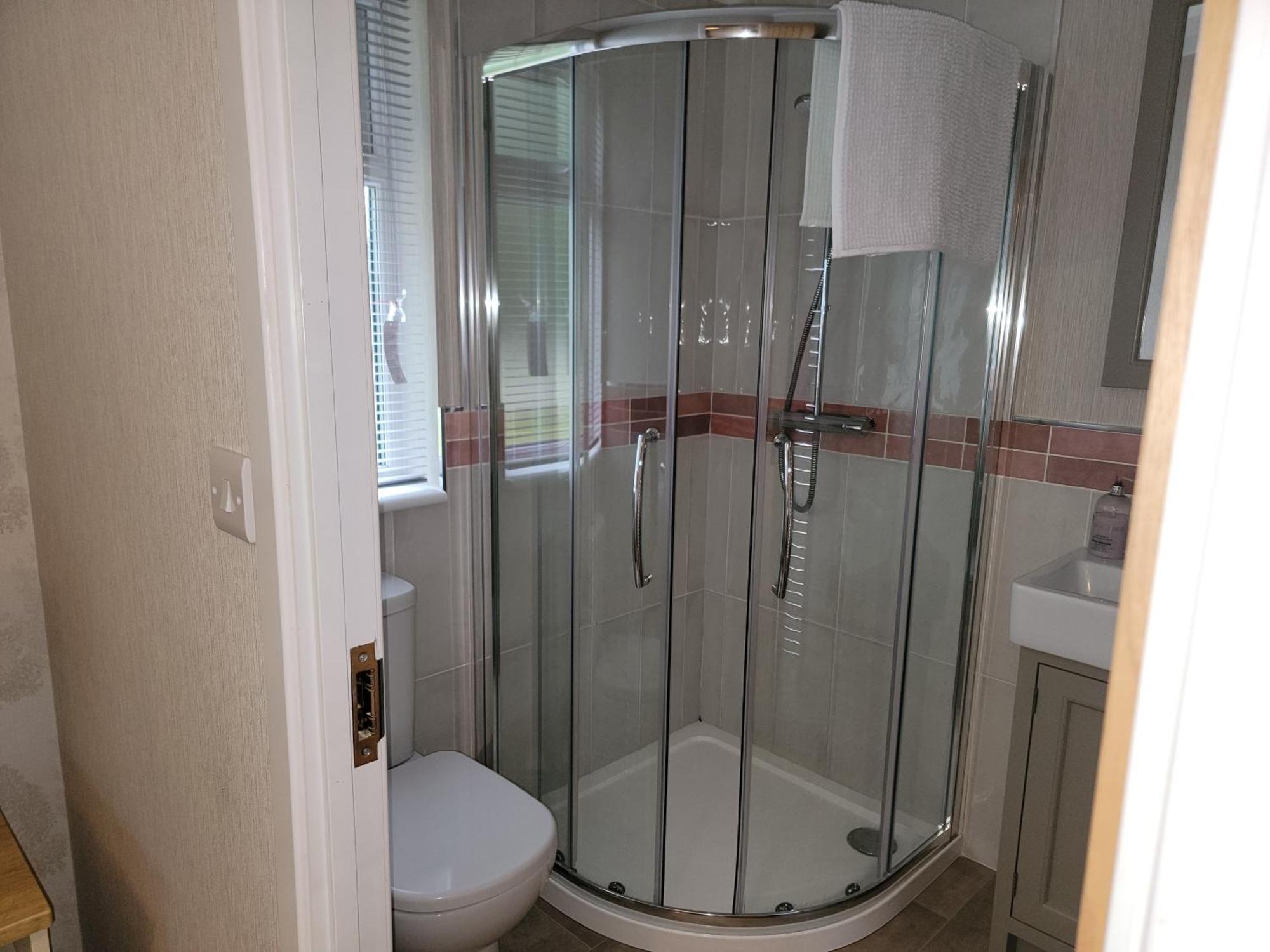 Stunning Luxury 2-Bed Lodge In Routh With Hot Tub Beverley Exterior foto
