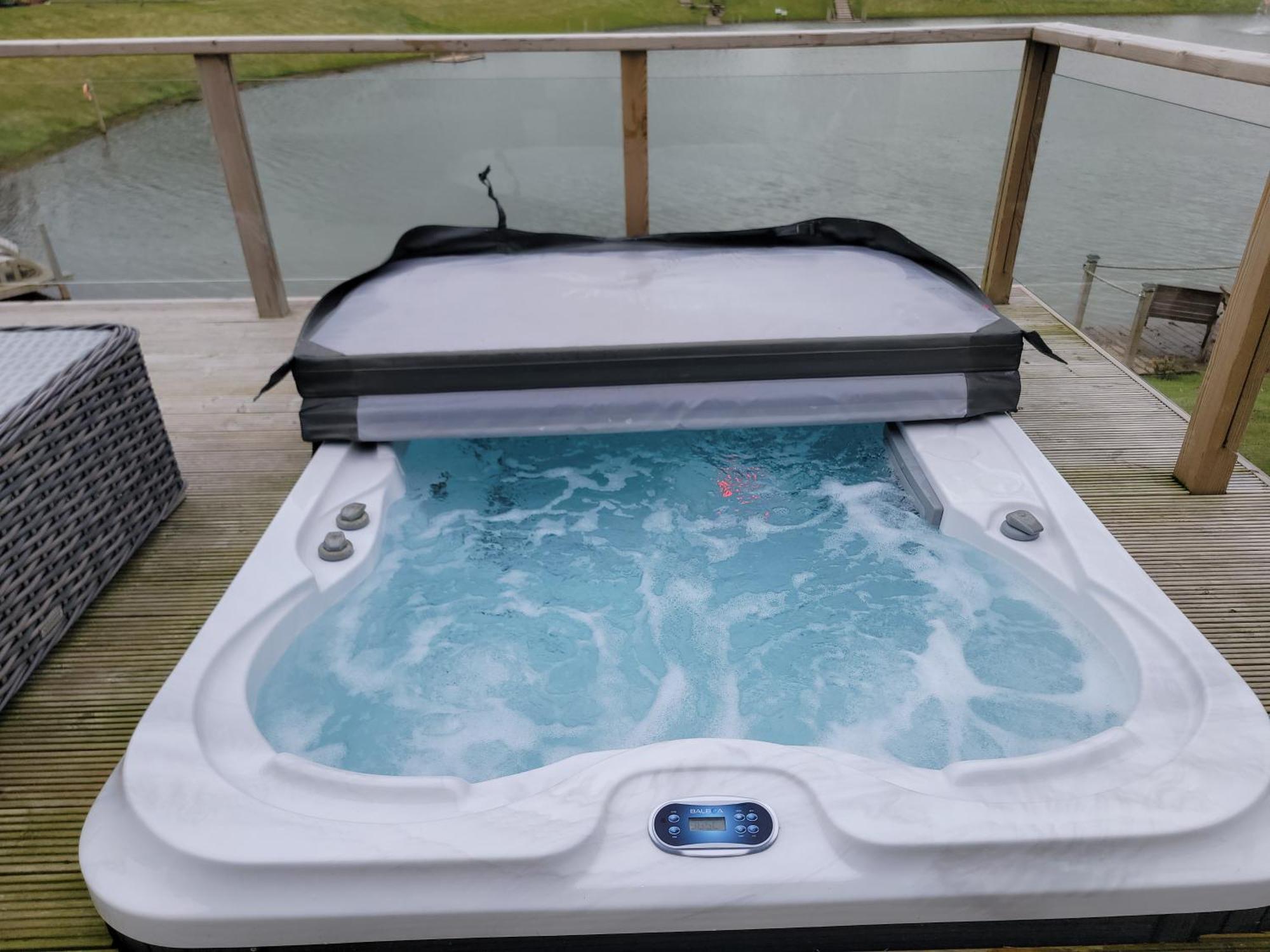 Stunning Luxury 2-Bed Lodge In Routh With Hot Tub Beverley Exterior foto
